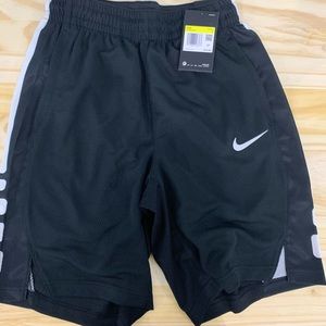 NWT. Men’s shorts